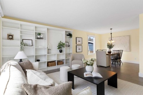 348 Wascana Crescent Se, Calgary, AB - Indoor Photo Showing Living Room