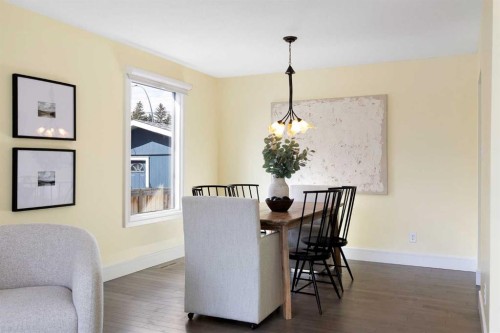 348 Wascana Crescent Se, Calgary, AB - Indoor Photo Showing Dining Room