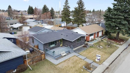 348 Wascana Crescent Se, Calgary, AB - Outdoor