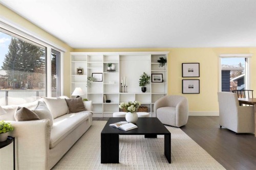 348 Wascana Crescent Se, Calgary, AB - Indoor Photo Showing Living Room