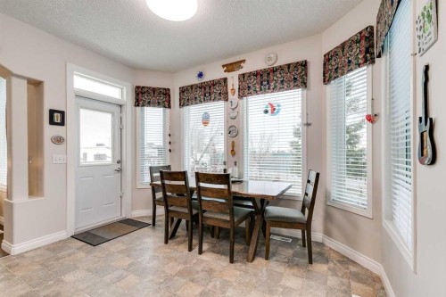 123 Springmere Place, Chestermere, AB - Indoor Photo Showing Dining Room