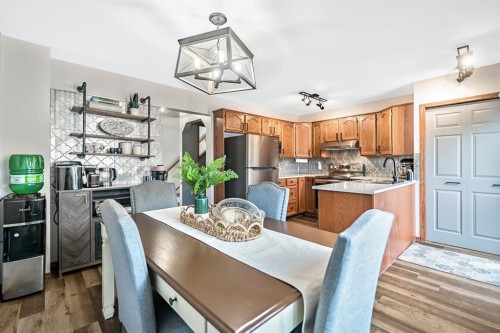 18 Green Meadow Crescent, Strathmore, AB - Indoor