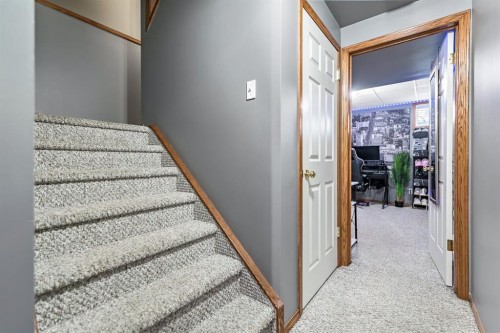 18 Green Meadow Crescent, Strathmore, AB - Indoor Photo Showing Other Room