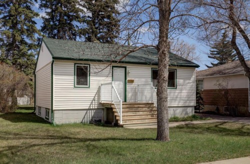 3432 3 Avenue Nw, Calgary, AB - Outdoor