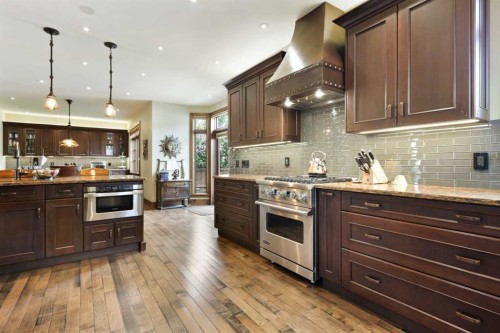 2908 7 Avenue Nw, Calgary, AB - Indoor Photo Showing Kitchen With Stainless Steel Kitchen With Upgraded Kitchen