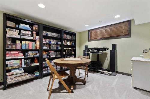 2908 7 Avenue Nw, Calgary, AB - Indoor