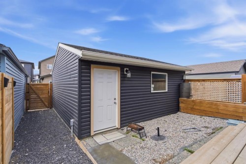 25 Legacy Glen Link Se, Calgary, AB - Outdoor With Exterior