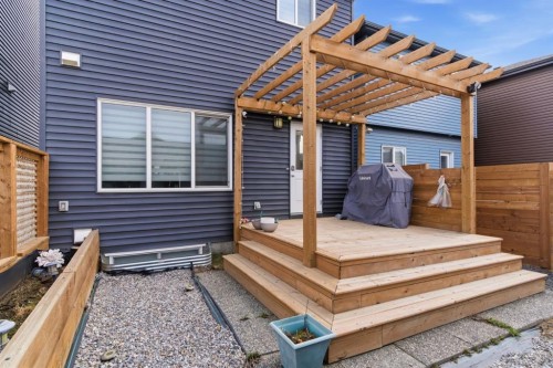 25 Legacy Glen Link Se, Calgary, AB - Outdoor With Deck Patio Veranda With Exterior