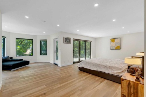 931 Shawnee Drive Sw, Calgary, AB - Indoor Photo Showing Bedroom