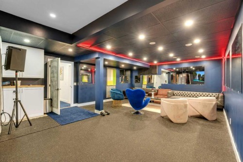 931 Shawnee Drive Sw, Calgary, AB - Indoor