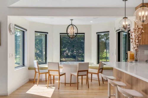 931 Shawnee Drive Sw, Calgary, AB - Indoor Photo Showing Dining Room