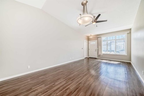 10 Sunvale Place Ne, High River, AB - Indoor Photo Showing Other Room