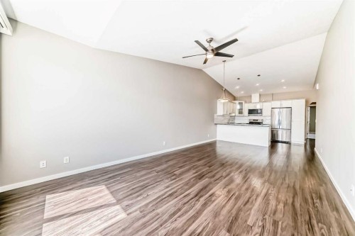 10 Sunvale Place Ne, High River, AB - Indoor
