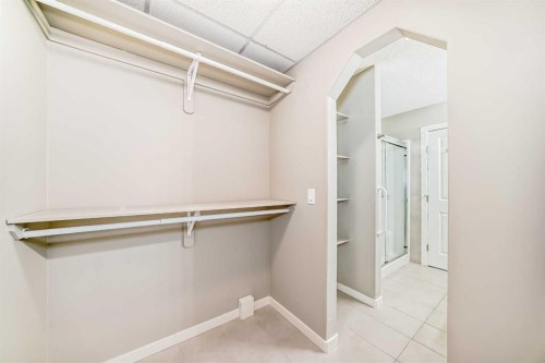 10 Sunvale Place Ne, High River, AB - Indoor With Storage