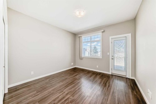 10 Sunvale Place Ne, High River, AB - Indoor Photo Showing Other Room