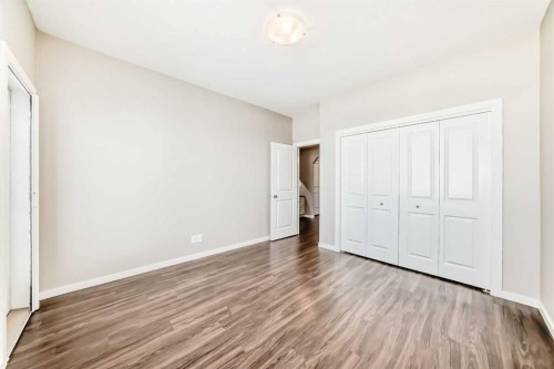 10 Sunvale Place Ne, High River, AB - Indoor Photo Showing Other Room