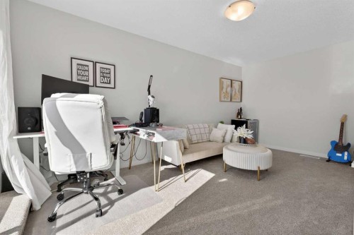 340 Cranbrook Square Se, Calgary, AB - Indoor