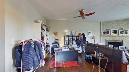 11723 Canfield Road Sw, Calgary, AB - Indoor