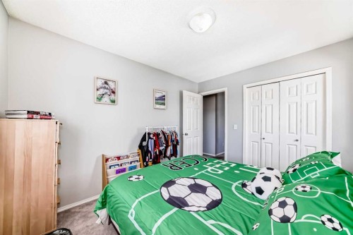 126 Citadel Point Nw, Calgary, AB - Indoor Photo Showing Bedroom