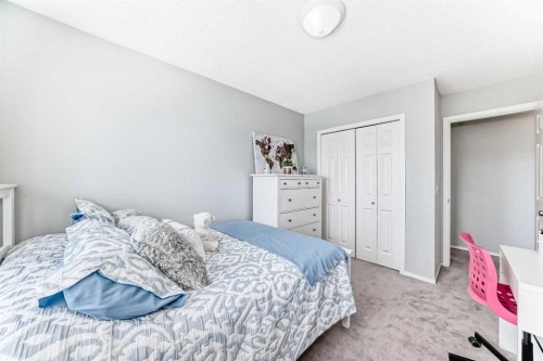 126 Citadel Point Nw, Calgary, AB - Indoor Photo Showing Bedroom