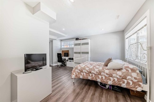 126 Citadel Point Nw, Calgary, AB - Indoor Photo Showing Bedroom