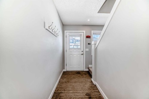 126 Citadel Point Nw, Calgary, AB - Indoor Photo Showing Other Room