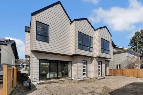 3919 23 Avenue Sw, Calgary, AB - Outdoor