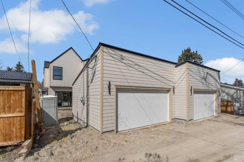 3919 23 Avenue Sw, Calgary, AB - Outdoor With Exterior