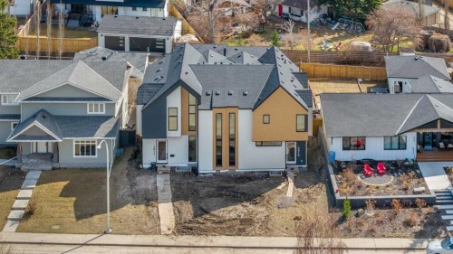3919 23 Avenue Sw, Calgary, AB - Outdoor With Facade