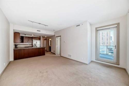 502-210 15 Avenue Se, Calgary, AB - Indoor