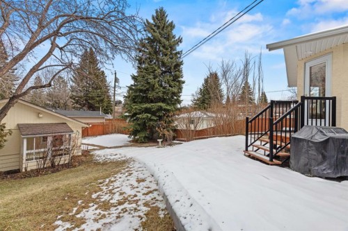1334 Hamilton Street Nw, Calgary, AB - Outdoor