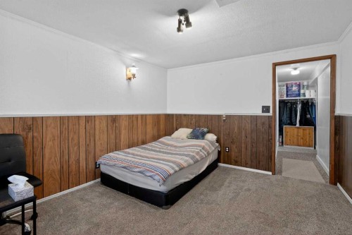 255 Penmeadows Close Se, Calgary, AB - Indoor Photo Showing Other Room