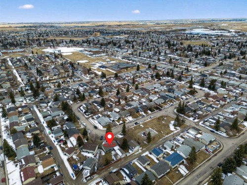 255 Penmeadows Close Se, Calgary, AB - Outdoor With View