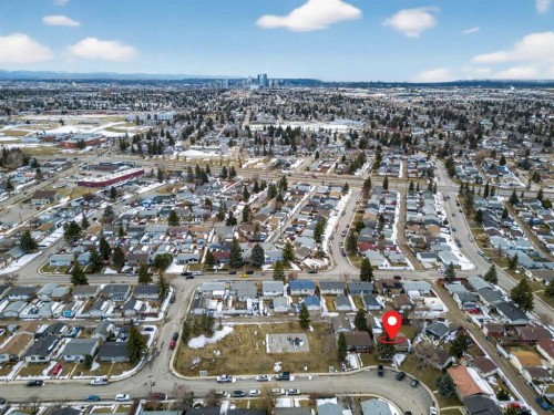 255 Penmeadows Close Se, Calgary, AB - Outdoor With View