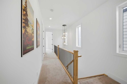 1712 18 Avenue Nw, Calgary, AB - Indoor Photo Showing Other Room