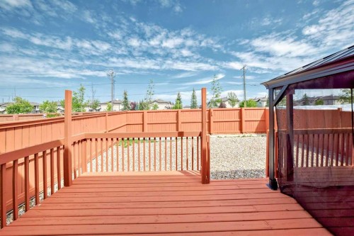 148 Saddlecrest Gardens Ne, Calgary, AB - Outdoor
