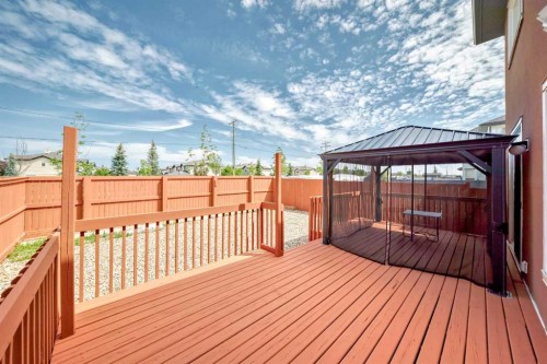 148 Saddlecrest Gardens Ne, Calgary, AB - Outdoor With Deck Patio Veranda