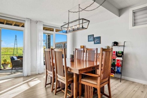 51 Creekstone Way Sw, Calgary, AB - Indoor Photo Showing Dining Room