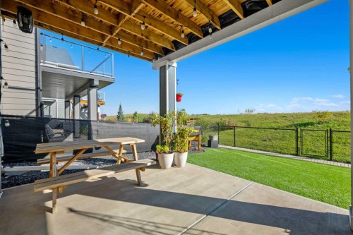 51 Creekstone Way Sw, Calgary, AB - Outdoor