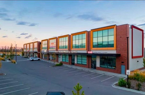 12 Royal Vista Way Nw, Calgary, AB 