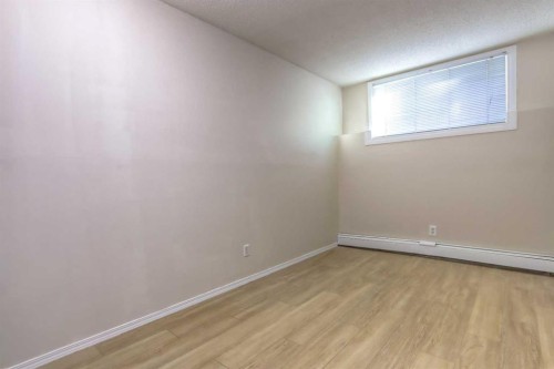 102-626 2 Avenue Ne, Calgary, AB - Indoor Photo Showing Other Room