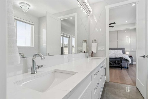 19 Duhram Way, Rural Rocky View County, AB - Indoor Photo Showing Bathroom