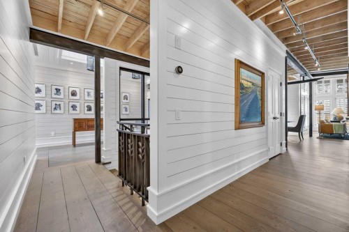 7235 Kananaskis Drive Sw, Calgary, AB - Indoor Photo Showing Other Room