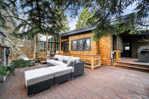 7235 Kananaskis Drive Sw, Calgary, AB - Outdoor With Deck Patio Veranda With Exterior