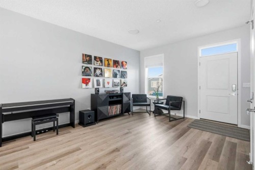49 Lucas Grove Nw, Calgary, AB - Indoor