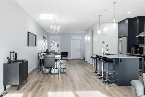 49 Lucas Grove Nw, Calgary, AB - Indoor