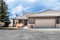 54 Sunset Way Rural Foothills County, AB T0L 1W0