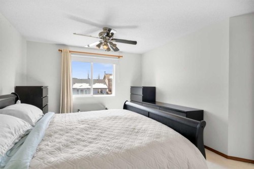 77 Cougarstone Circle Sw, Calgary, AB 