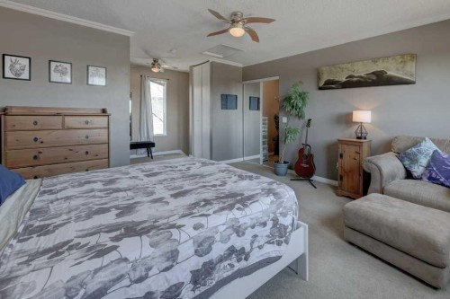 3-101 Grier Terrace Ne, Calgary, AB - Indoor Photo Showing Bedroom