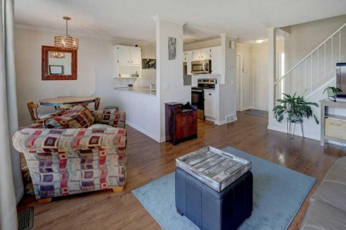 3-101 Grier Terrace Ne, Calgary, AB - Indoor Photo Showing Other Room